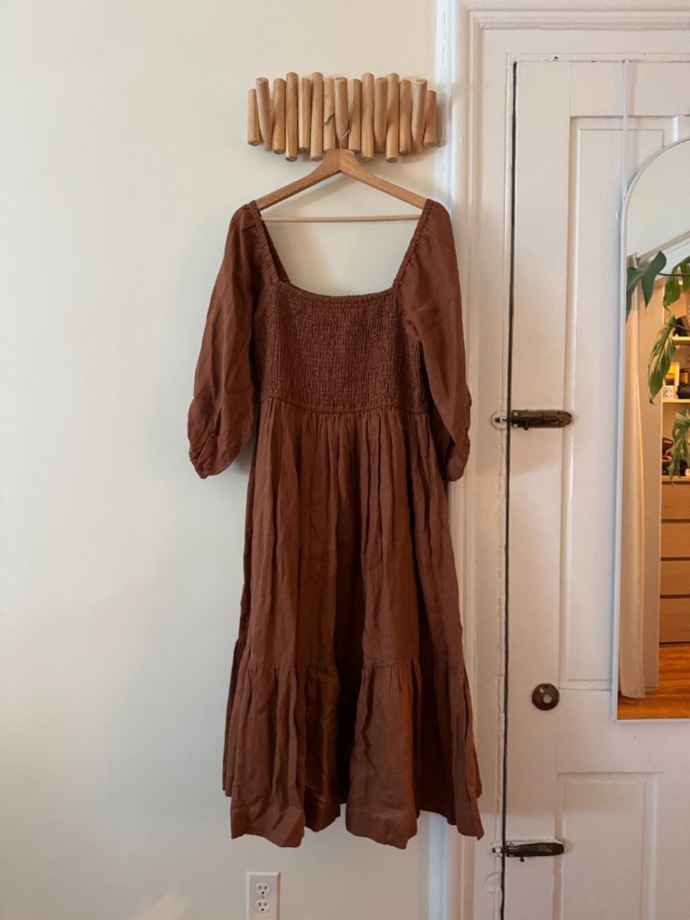 LAUDE the Label Smocked Bodice Dress - Amber Linen - Picture 3 of 5